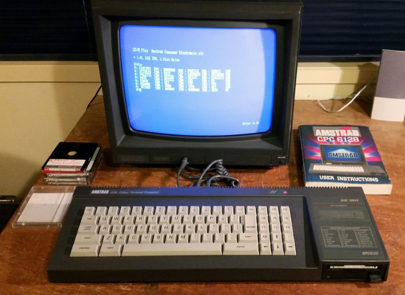 Amstrad CPC 6128 Computer